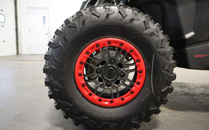 2025 Can-Am® Maverick X3 X rs Turbo RR with Smart-Shox Fiery Red & Hyper Silver