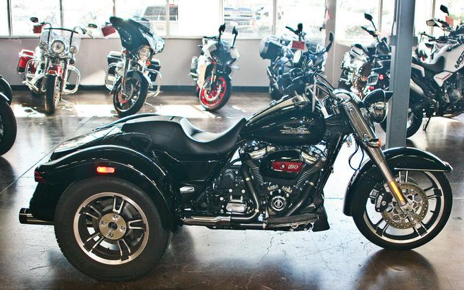 2022 Harley-Davidson® FLRT - Freewheeler®