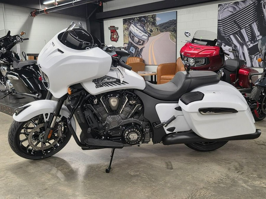 2025 Indian Motorcycle® Chieftain® PowerPlus Dark Horse® with PowerBand Audio Package