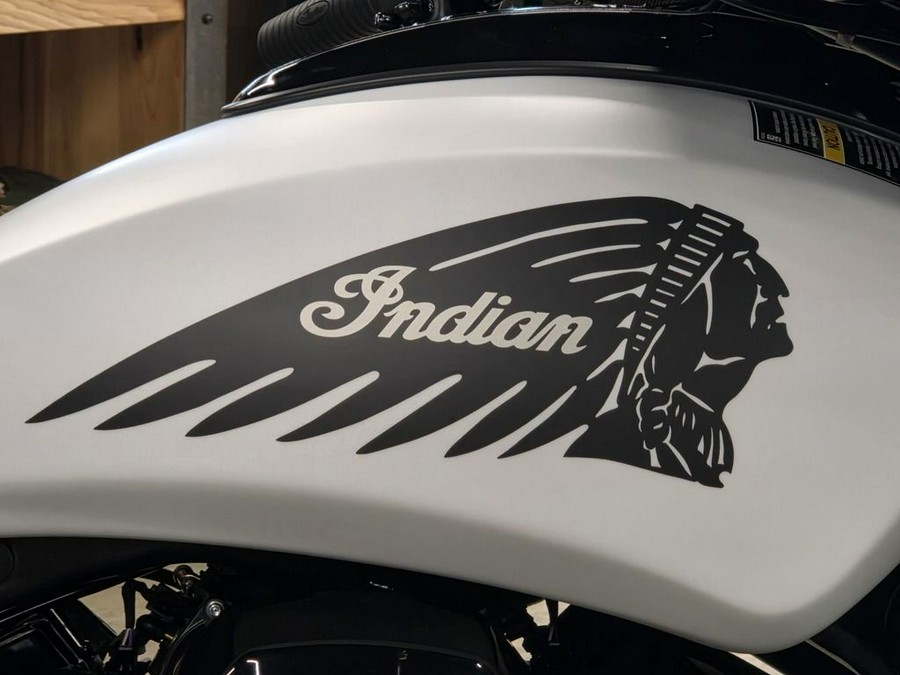 2025 Indian Motorcycle® Chieftain® PowerPlus Dark Horse® with PowerBand Audio Package