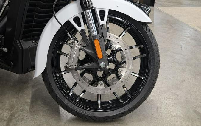 2025 Indian Motorcycle® Chieftain® PowerPlus Dark Horse® with PowerBand Audio Package