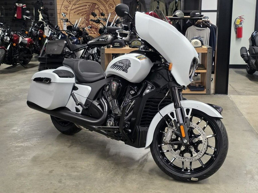 2025 Indian Motorcycle® Chieftain® PowerPlus Dark Horse® with PowerBand Audio Package