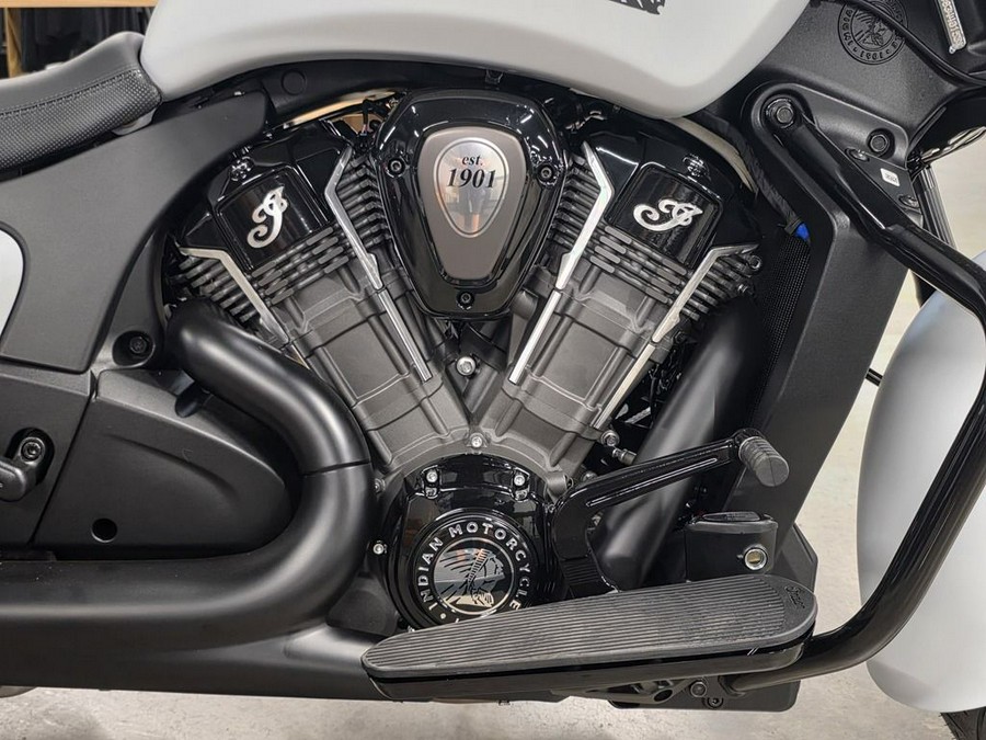 2025 Indian Motorcycle® Chieftain® PowerPlus Dark Horse® with PowerBand Audio Package