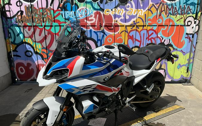 2026 BMW M 1000 XR