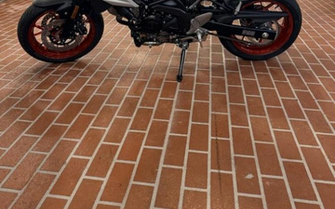 2027 Suzuki SV-7GX