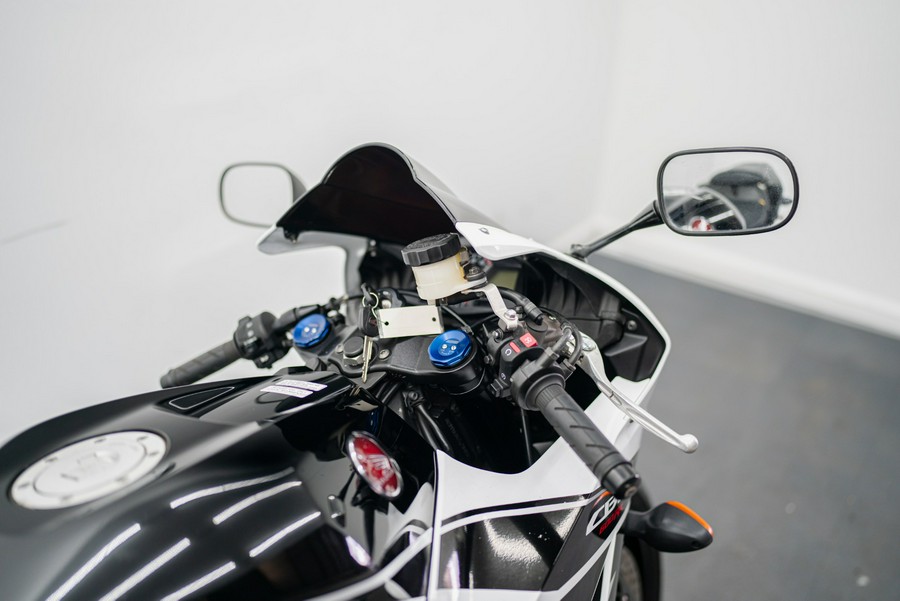 2016 Honda CBR600RR
