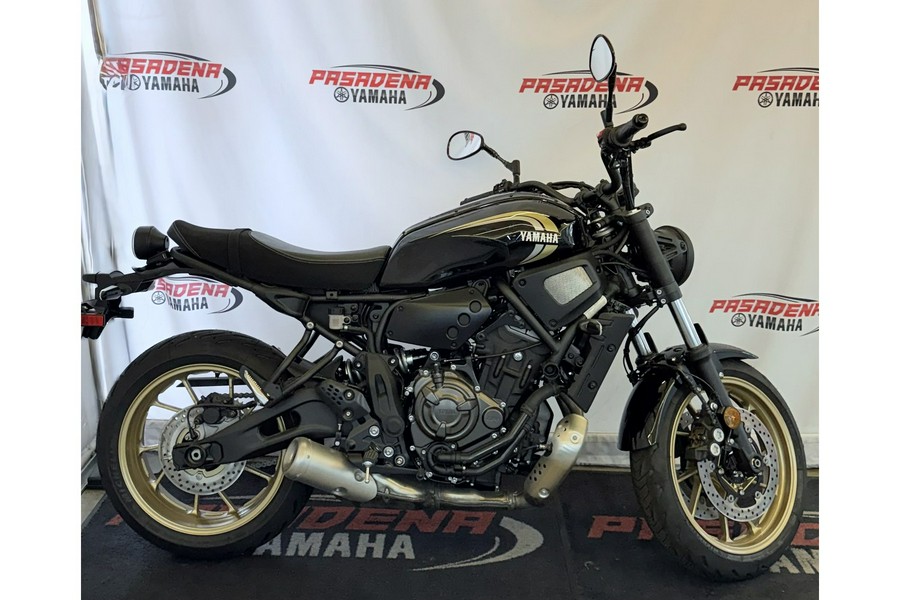 2025 XSR 700 - Yamaha