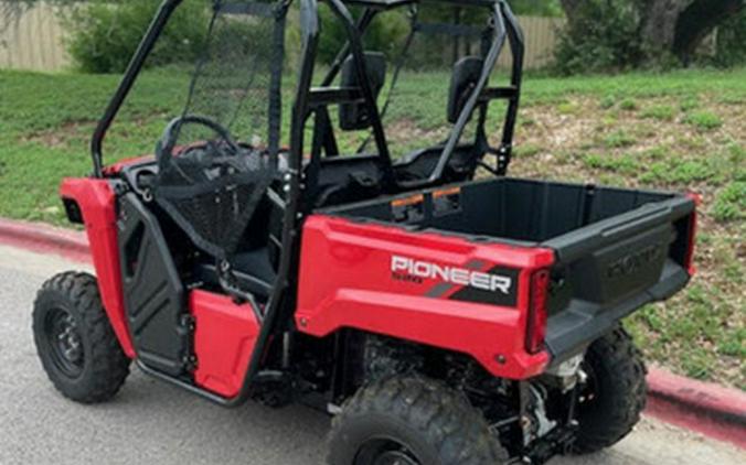 2026 Honda Pioneer 520