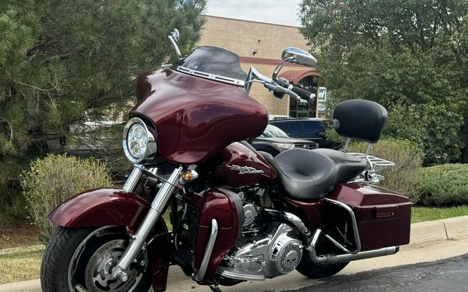 2008 Harley-Davidson Street Glide® Crimson Red Sunglo