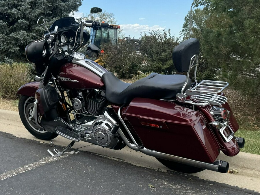 2008 Harley-Davidson Street Glide® Crimson Red Sunglo