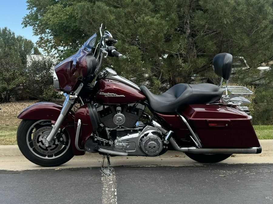 2008 Harley-Davidson Street Glide® Crimson Red Sunglo