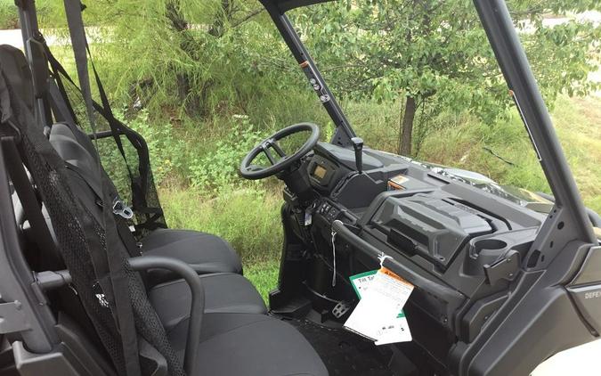 2026 Can-Am® Defender PRO XT HD10