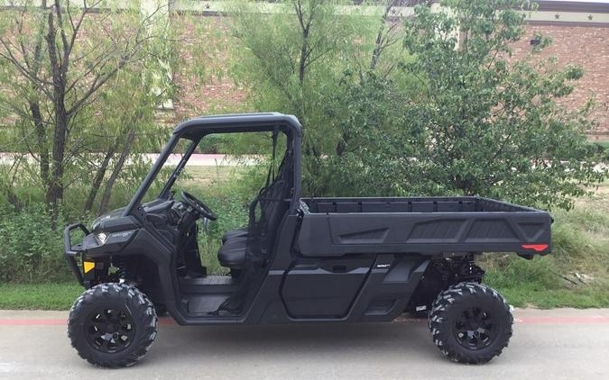 2026 Can-Am® Defender PRO XT HD10