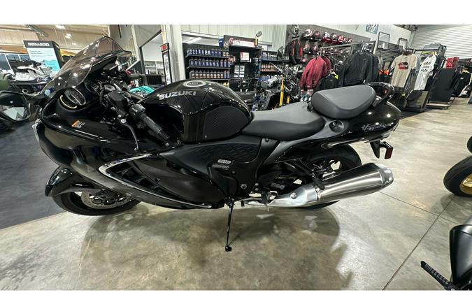 2024 Suzuki GSX1300RRM4