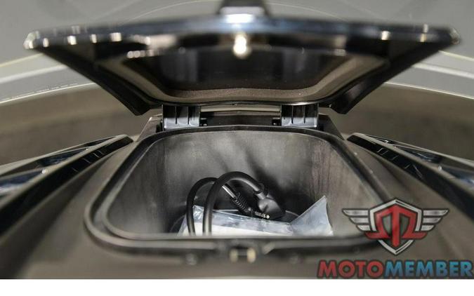 2023 Can-Am Spyder F3 Limited Platine Wheels
