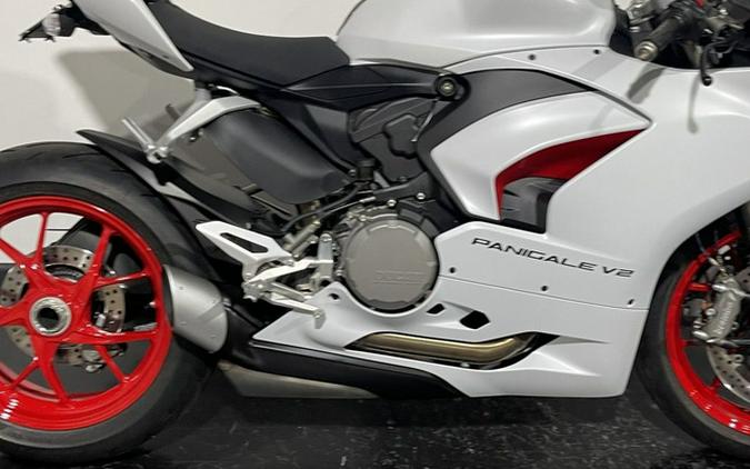 2023 Ducati Panigale V2 White Rosso Livery