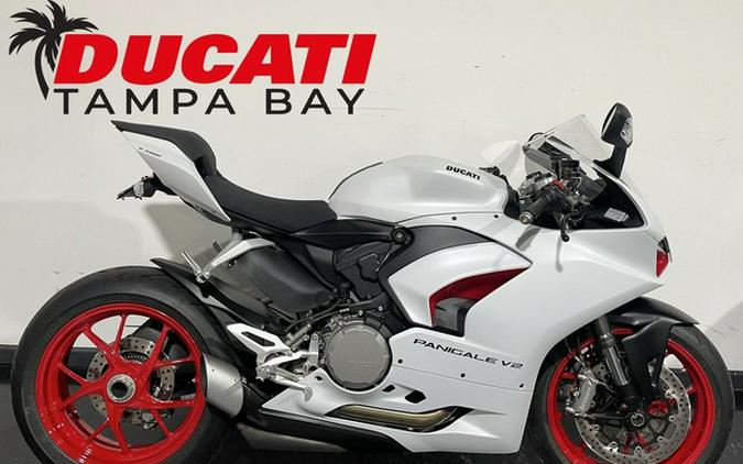 2023 Ducati Panigale V2 White Rosso Livery