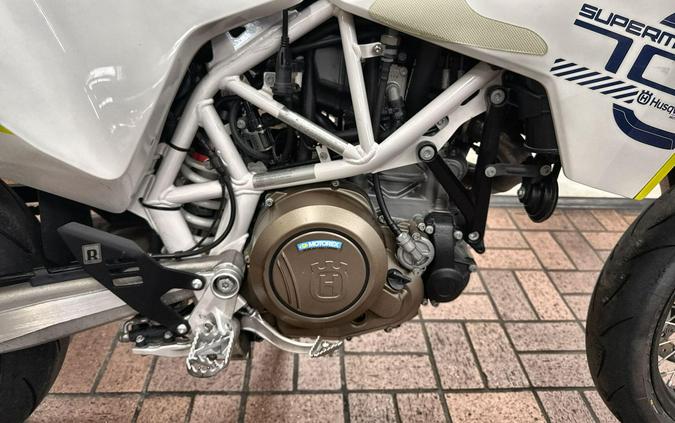 2019 HUSQVARNA 701 SUPERMOTO