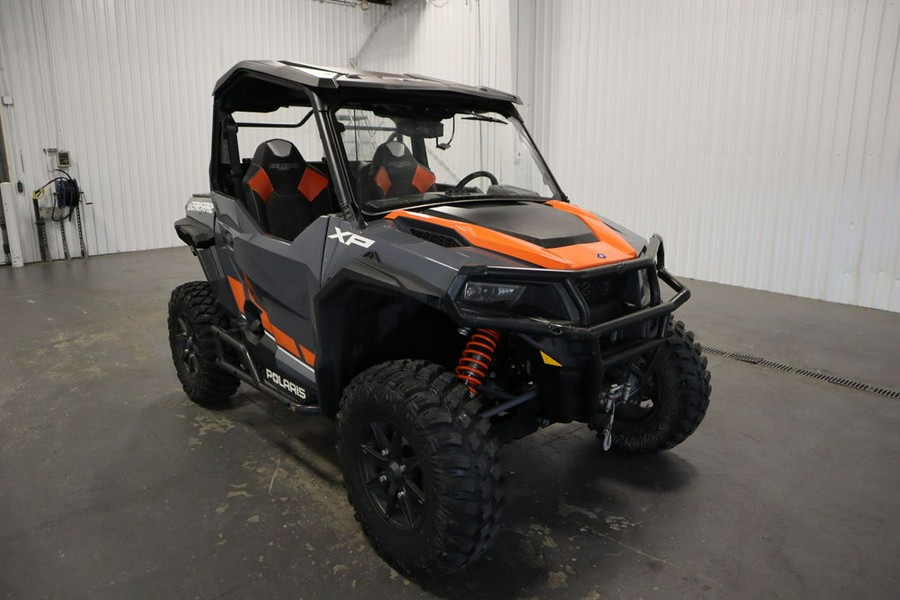 2020 Polaris® GENERAL® XP 1000 Deluxe