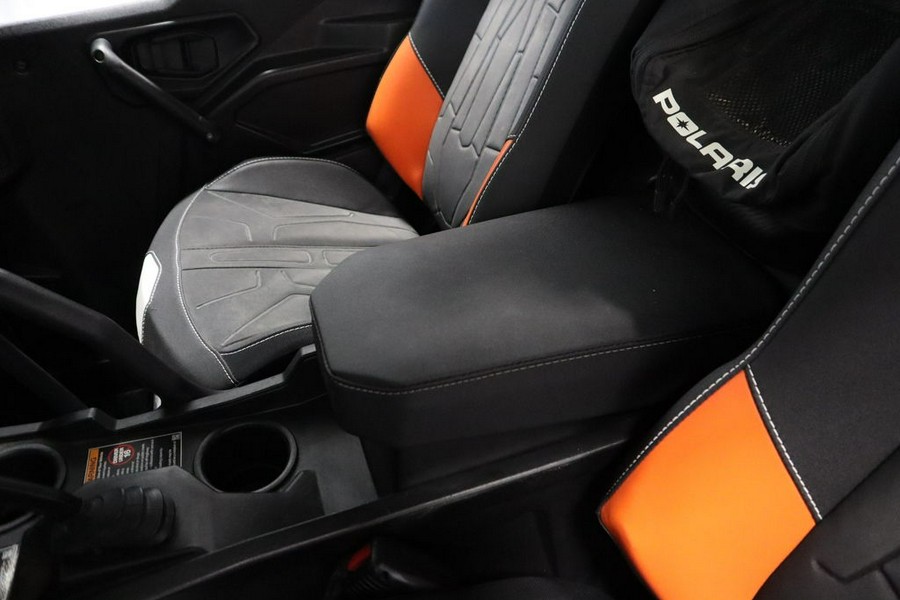 2020 Polaris® GENERAL® XP 1000 Deluxe