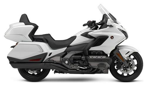 2020 Honda Gold Wing Tour DCT Test Review...