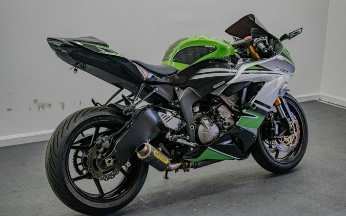 2014 Kawasaki Ninja® ZX™-6R ABS