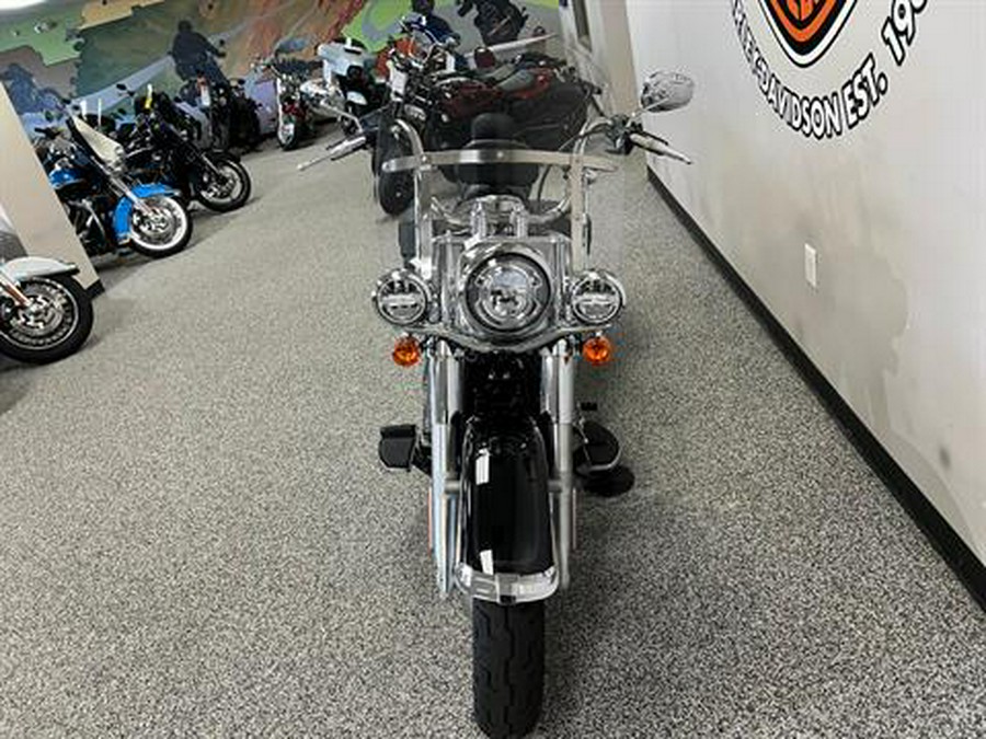 2022 Harley-Davidson Heritage Classic 114