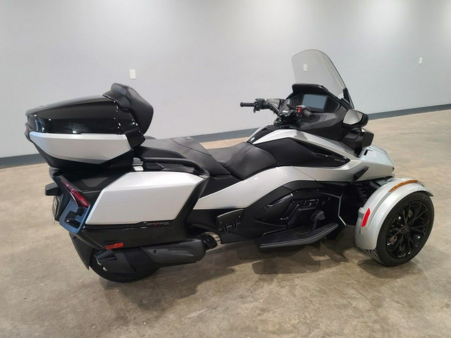 2024 Can-Am Spyder RT Limited Dark Wheels