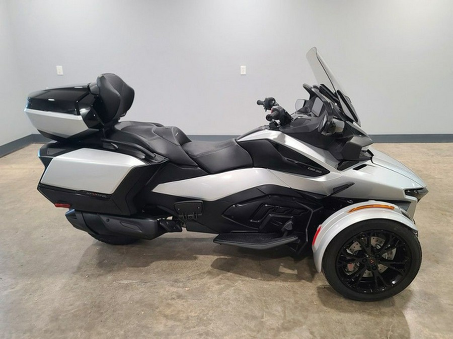 2024 Can-Am Spyder RT Limited Dark Wheels