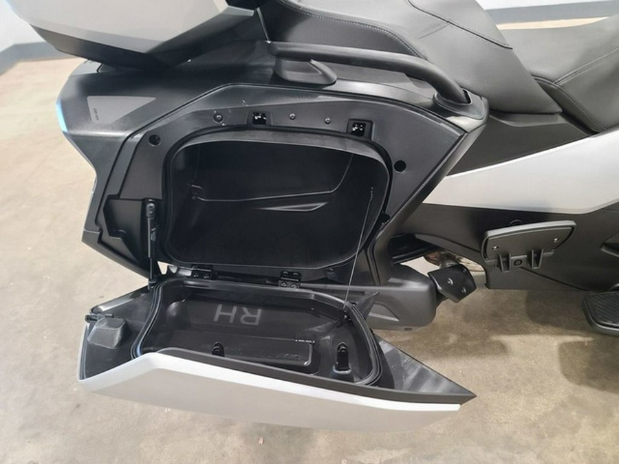 2024 Can-Am Spyder RT Limited Dark Wheels