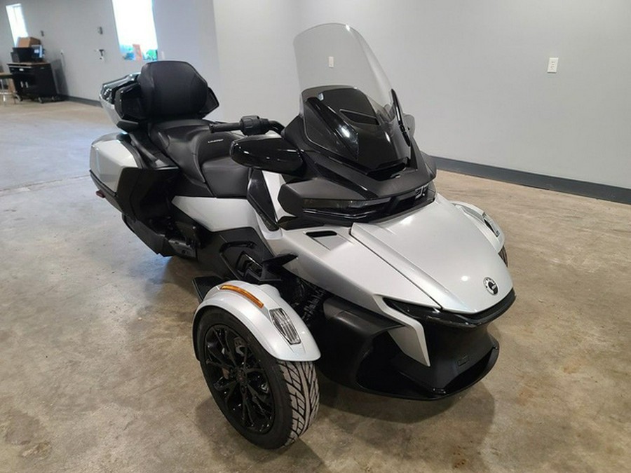 2024 Can-Am Spyder RT Limited Dark Wheels