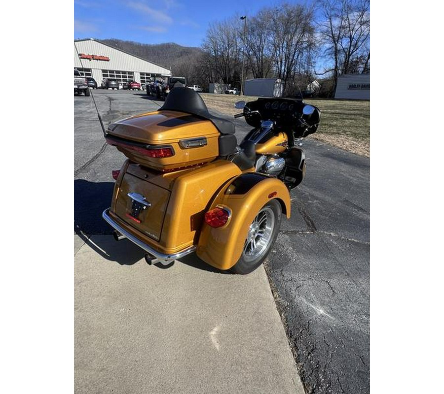 2023 Harley-Davidson® FLHTCUTG - Tri Glide® Ultra