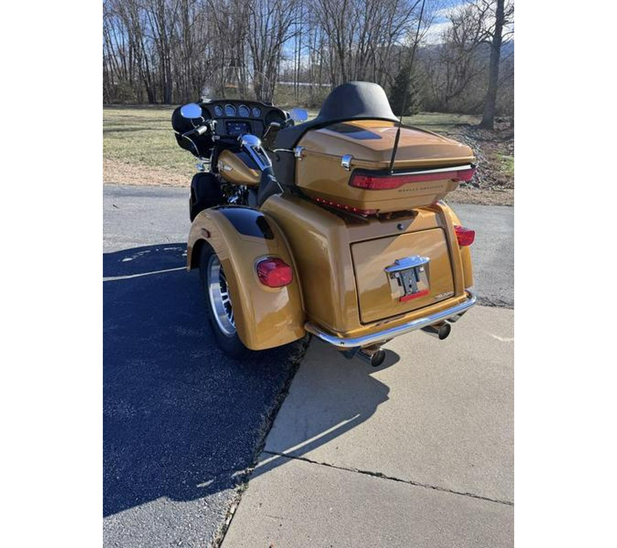 2023 Harley-Davidson® FLHTCUTG - Tri Glide® Ultra