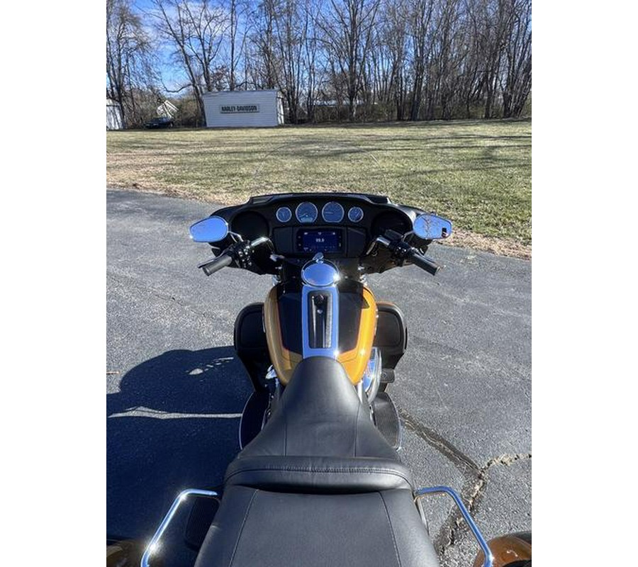 2023 Harley-Davidson® FLHTCUTG - Tri Glide® Ultra