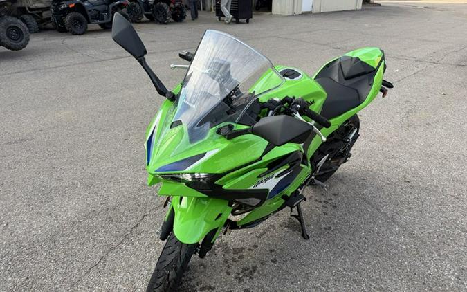 2026 Kawasaki Ninja 500 ABS Metallic Matte Twilight Blue