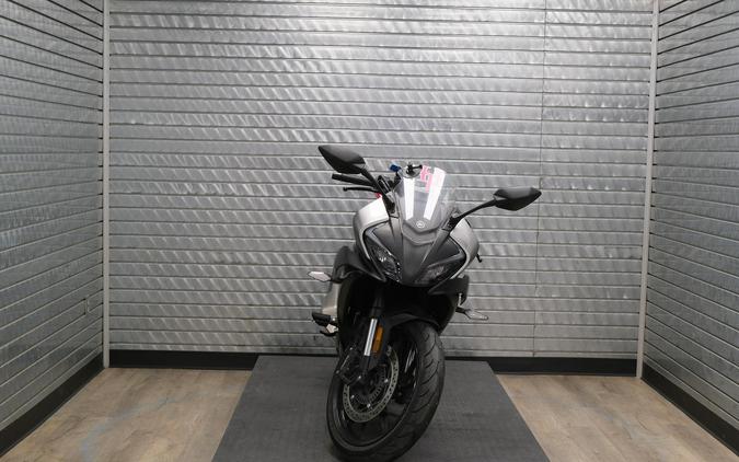 2025 CFMOTO 300SS