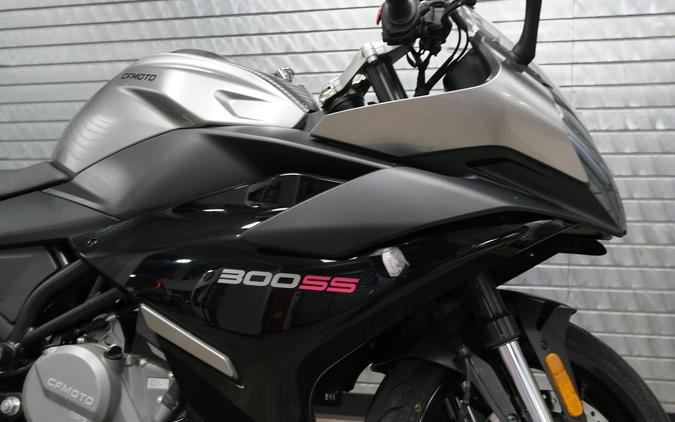 2025 CFMOTO 300SS