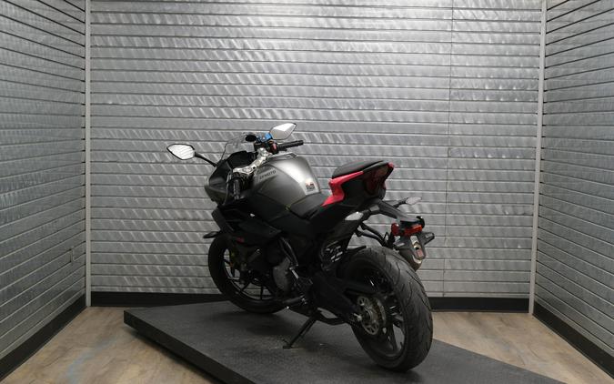 2025 CFMOTO 300SS