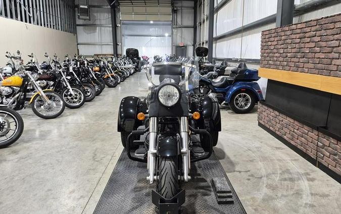 2016 Harley-Davidson® FLRT - Freewheeler®