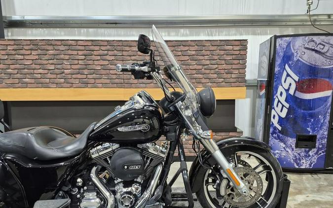 2016 Harley-Davidson® FLRT - Freewheeler®
