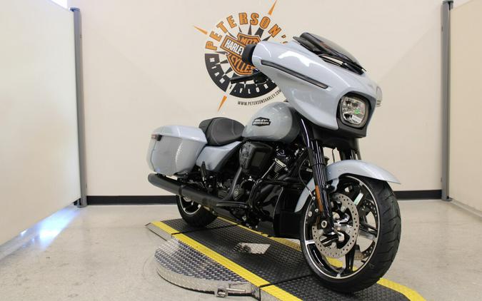 FLHX 2024 Street Glide®