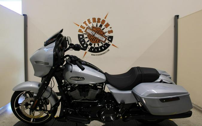 FLHX 2024 Street Glide®