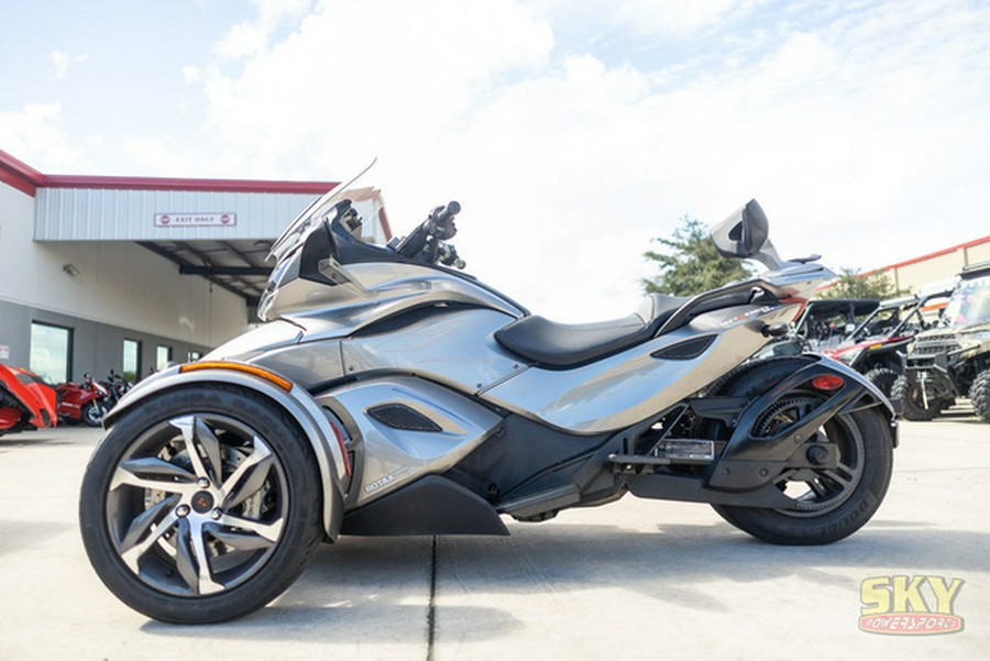 2013 Can-Am Spyder ST-S