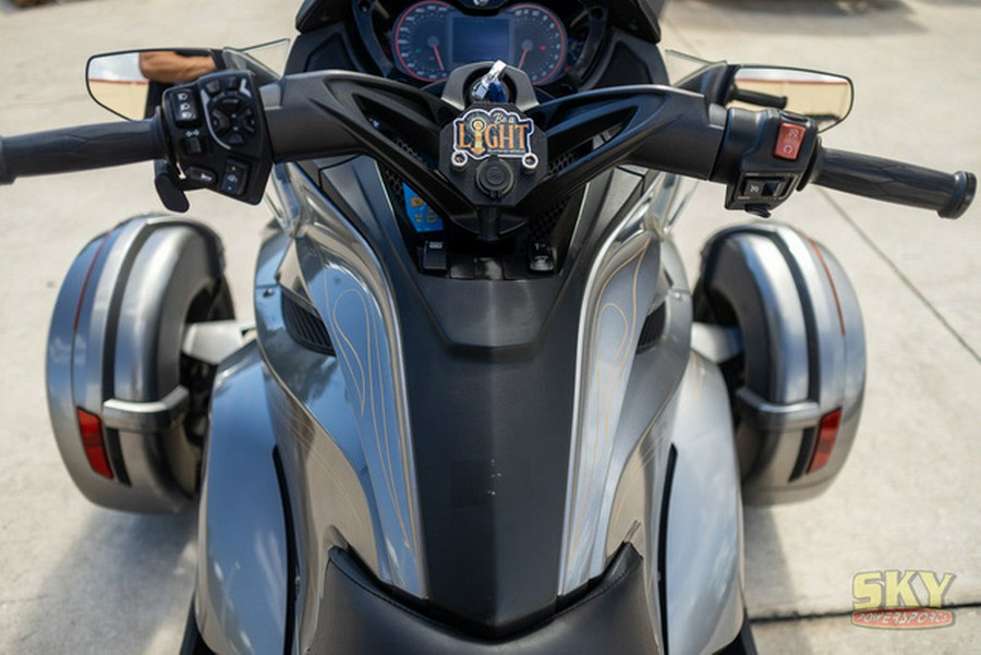 2013 Can-Am Spyder ST-S