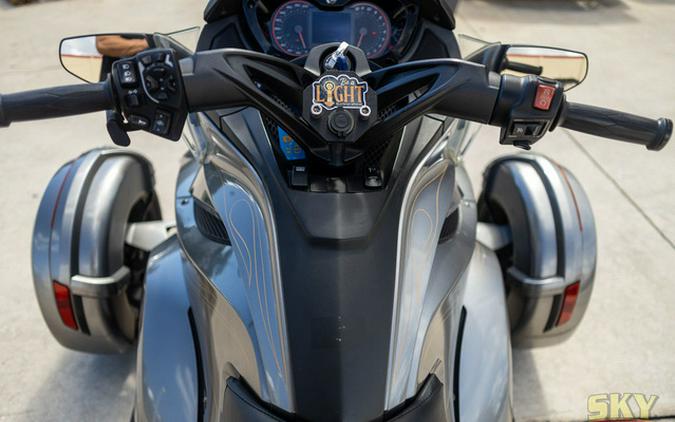 2013 Can-Am Spyder ST-S