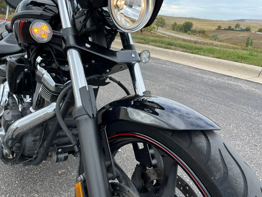 2015 Yamaha Raider Bullet Cowl