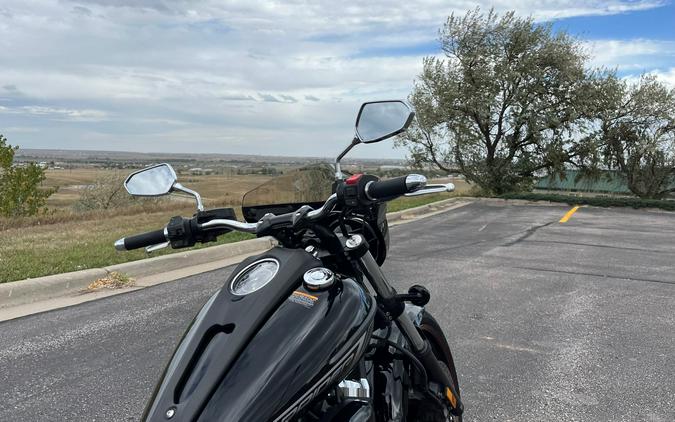 2015 Yamaha Raider Bullet Cowl