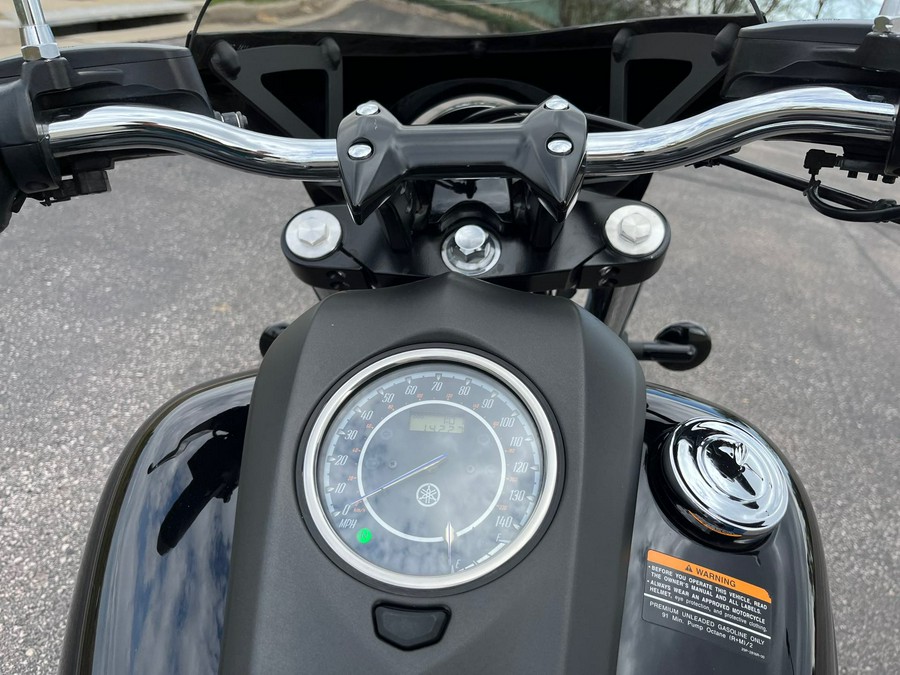 2015 Yamaha Raider Bullet Cowl