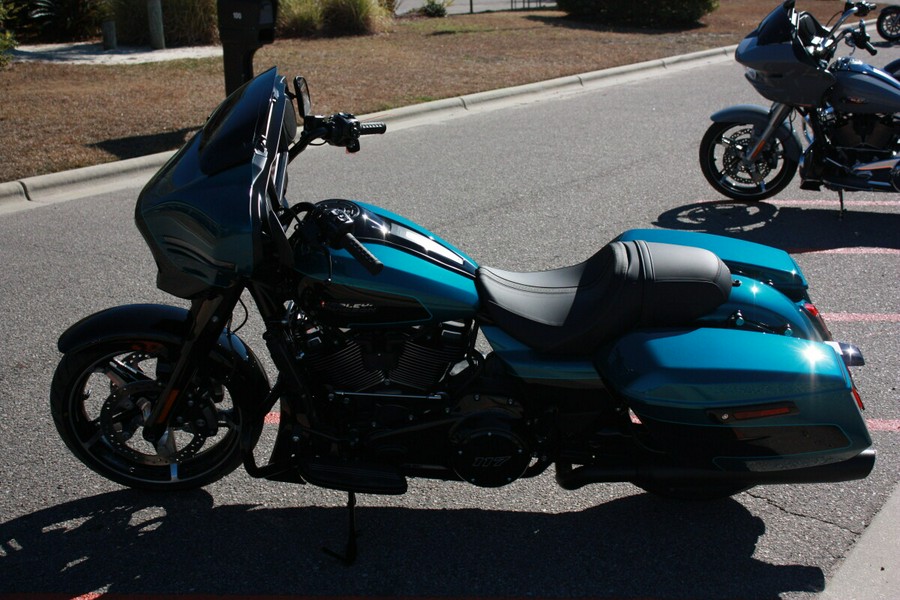 2026 Harley-Davidson® FLHX Street Glide®