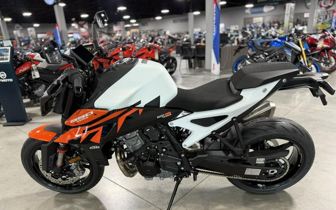 2027 KTM Duke